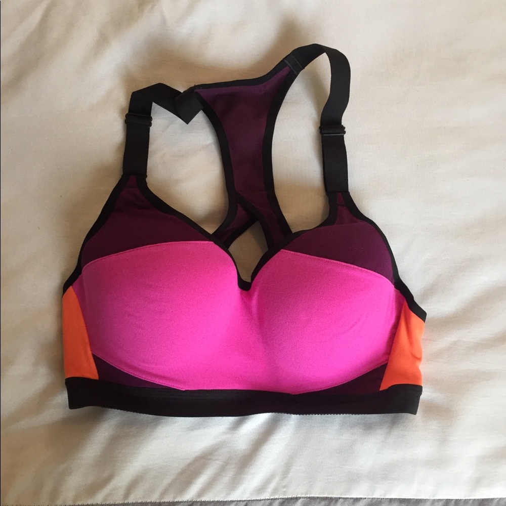 Victoria’s Sports Bra